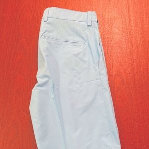 JL Jay Lindeberg golf shorts
